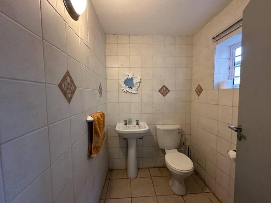 4 Bedroom Property for Sale in Cintsa East Eastern Cape